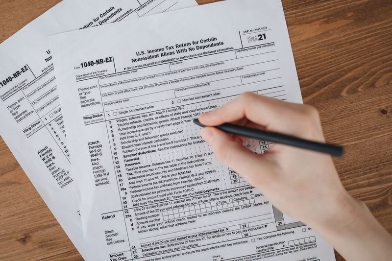 Setting aside taxes from my pet-sitting money